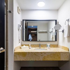 Executive King Room